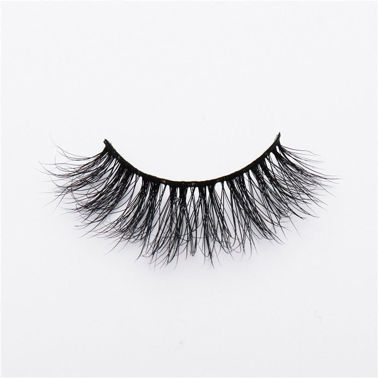 A Pair of Fake Sable Fur Natural Eyelashes